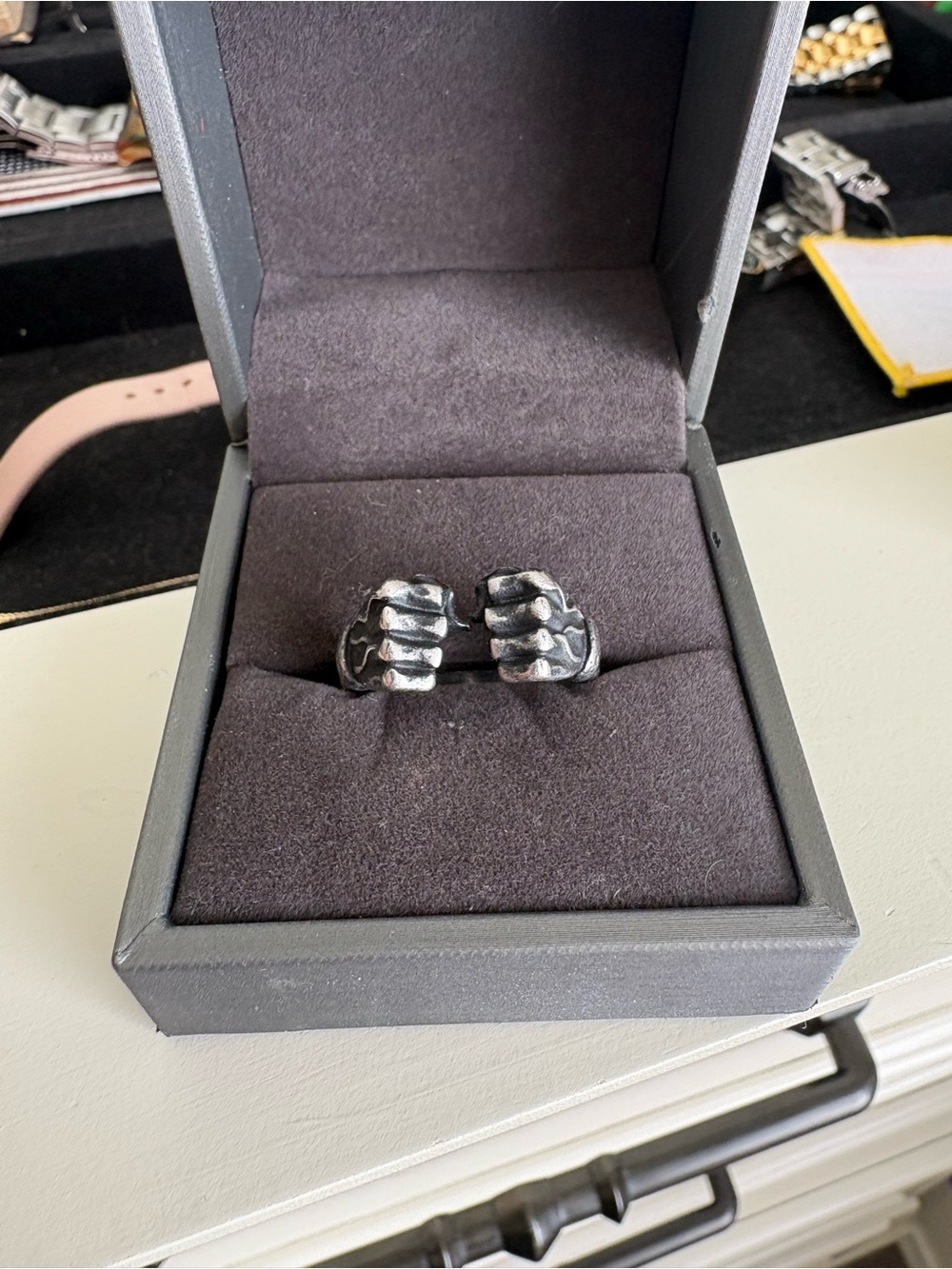 GTHIC FIST OF POWER STERLING
SILVER RING Men's size 10.5 beautiful